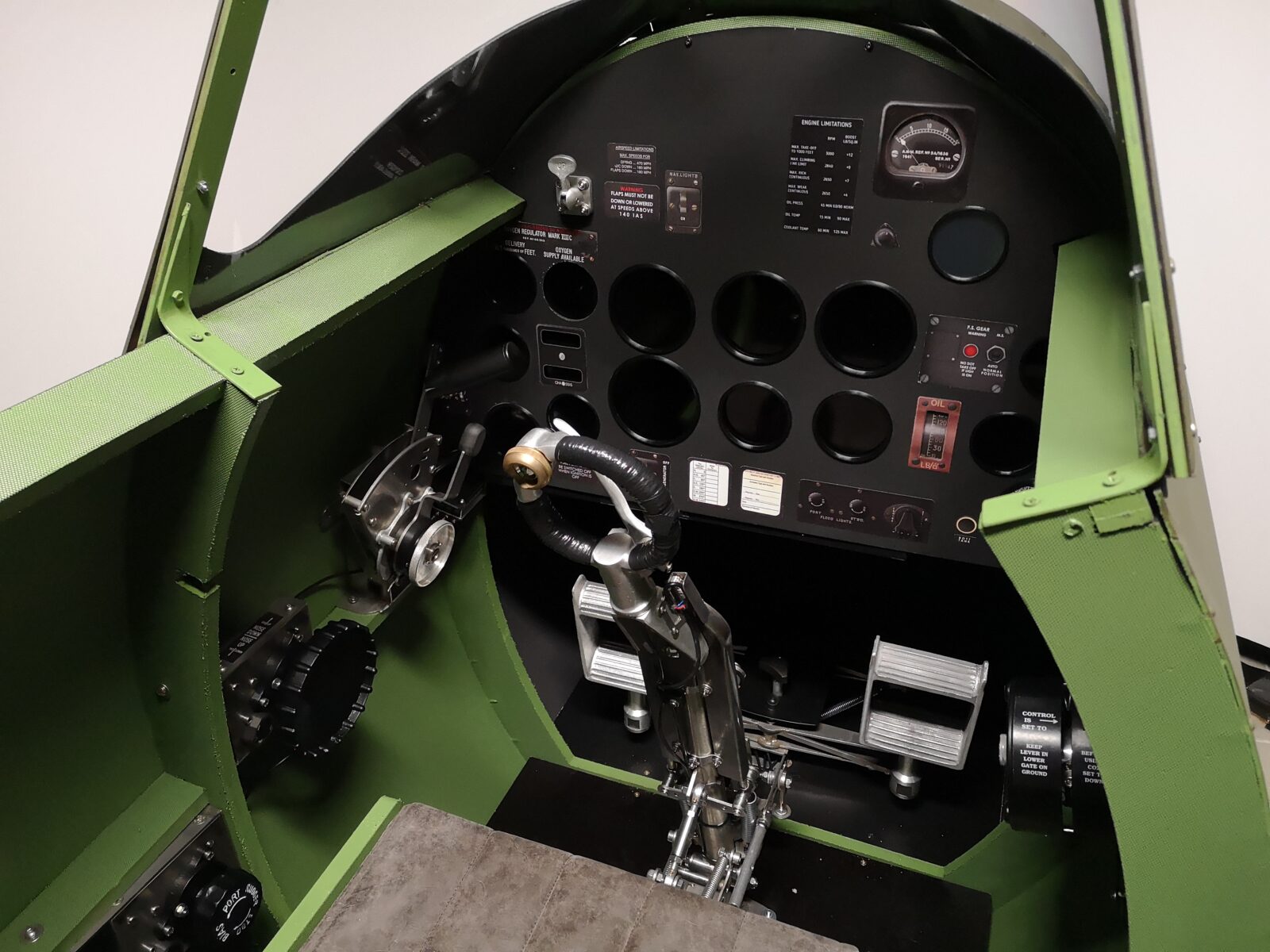 spitfire cockpit simulator